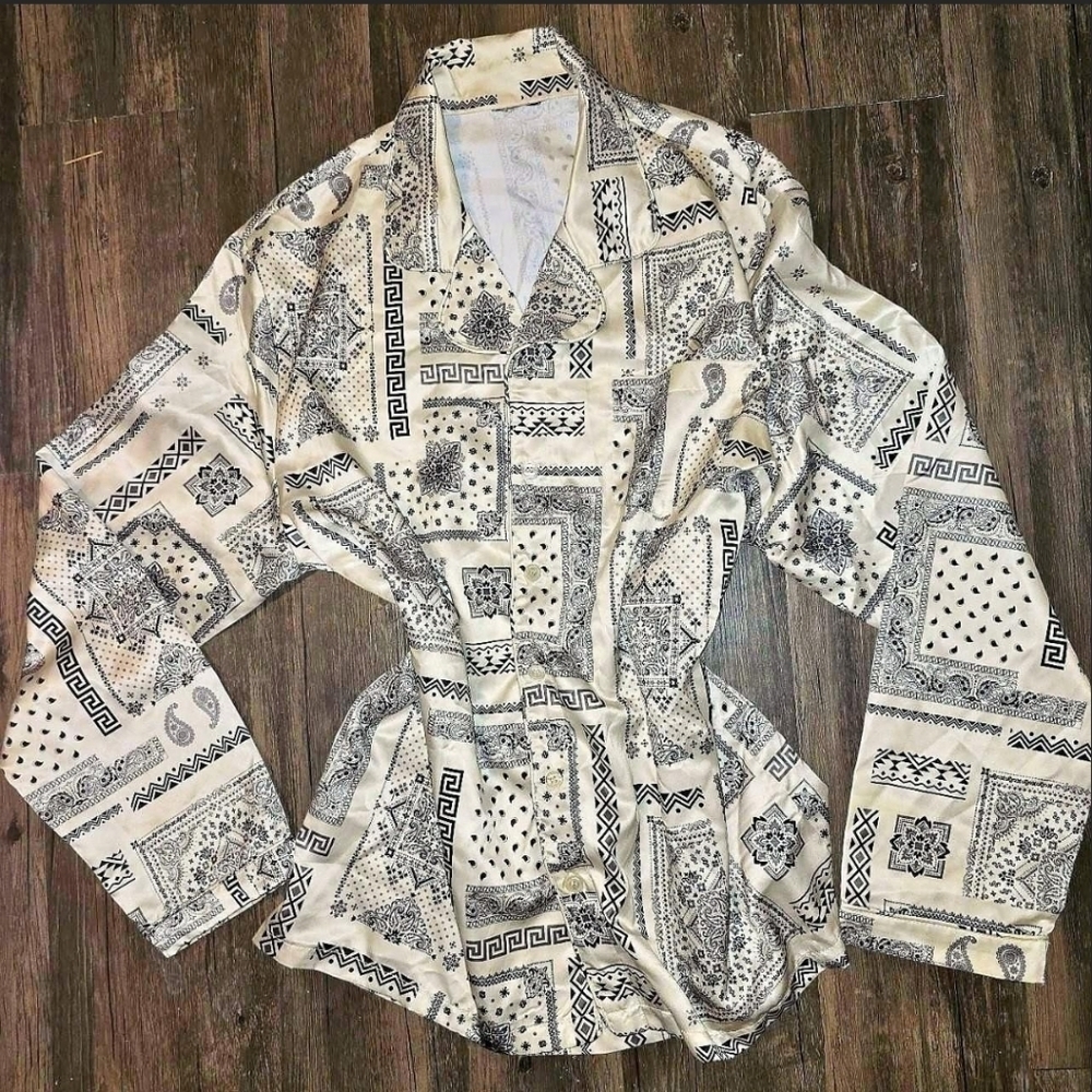 Black & White Button Up Western Vibes Shirt Size L/XL.